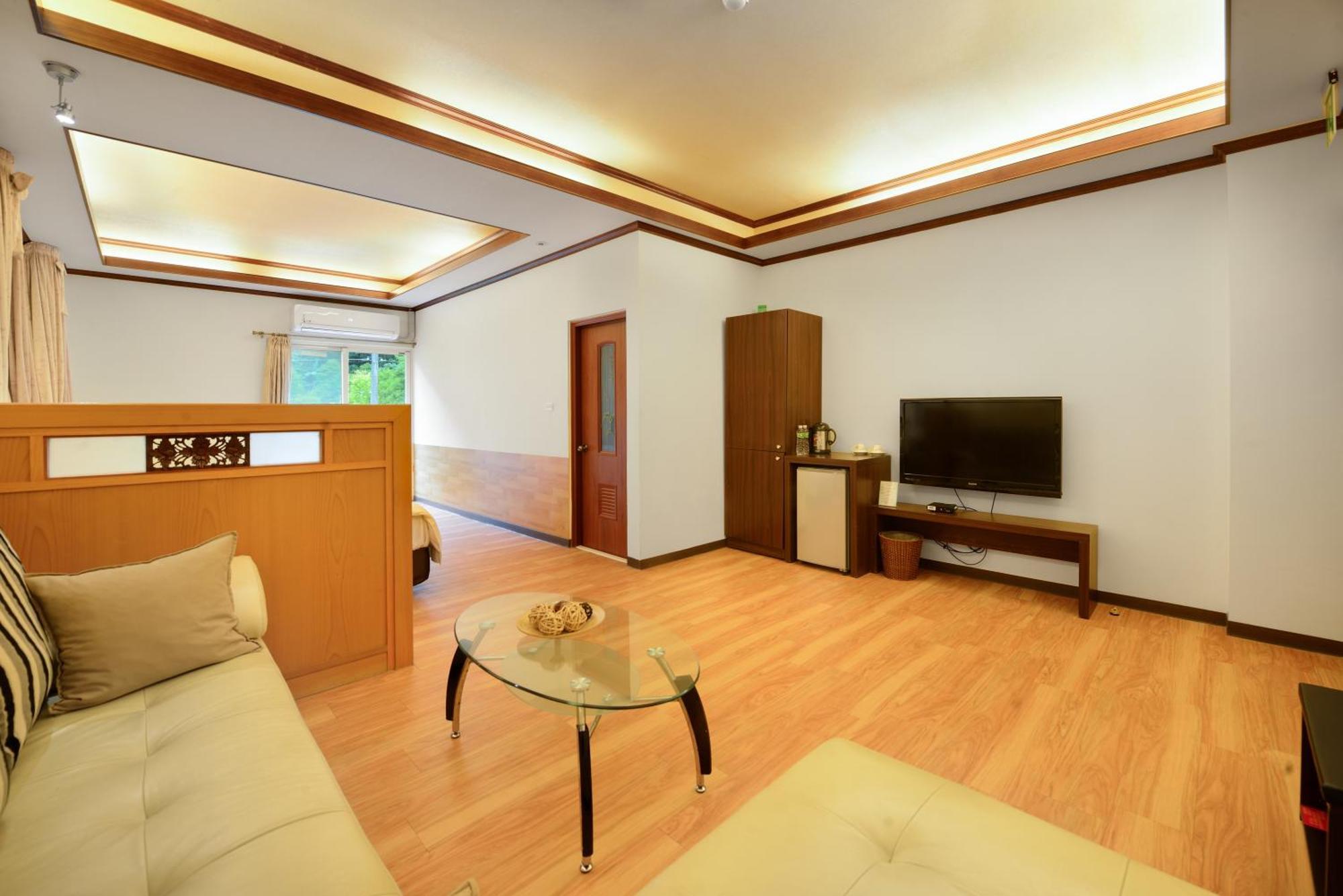 Hui-Lai Resorts Jianshi Exterior photo